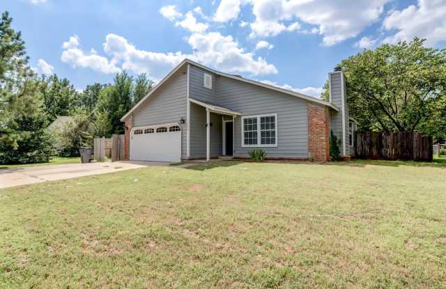 3 Bed | 2 Bath in Bixby! Gallery 3
