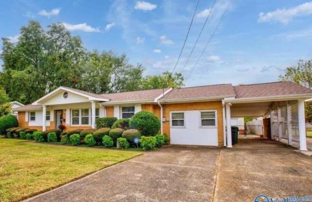 3809 Saturn Drive SW - 3809 Saturn Drive Southwest, Huntsville, AL 35805