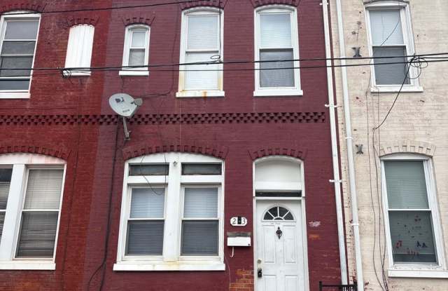 3-5 Bedroom House with Yard-East End-York City SD - 23 Columbia Avenue, York, PA 17403
