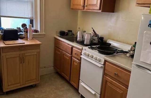 1442 COMMONWEALTH photos photos