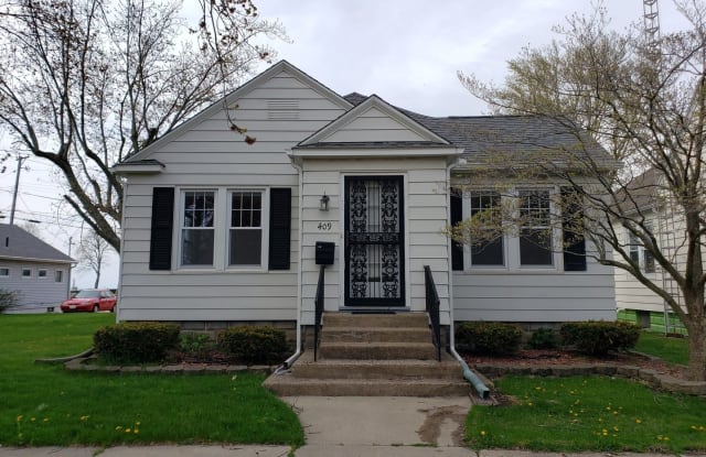 409 Lasalle Ave. - 409 La Salle Ave, St. Joseph, MI 49085