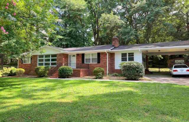401 Lord Berkley Road photos photos