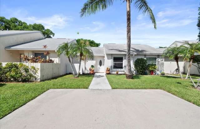 258 PALMETTO Court Gallery 1
