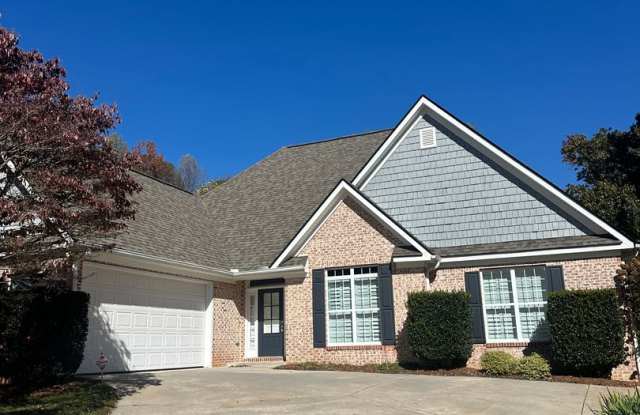 Gorgeous 3 Bedroom Home in the City! - 937 Brenau Point Drive, Gainesville, GA 30501
