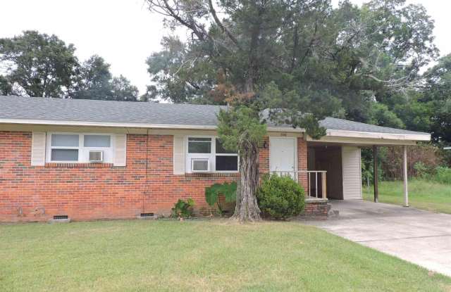 1010 Pennsylvania Dr - 1010 Pennsylvania Drive, West Pensacola, FL 32506