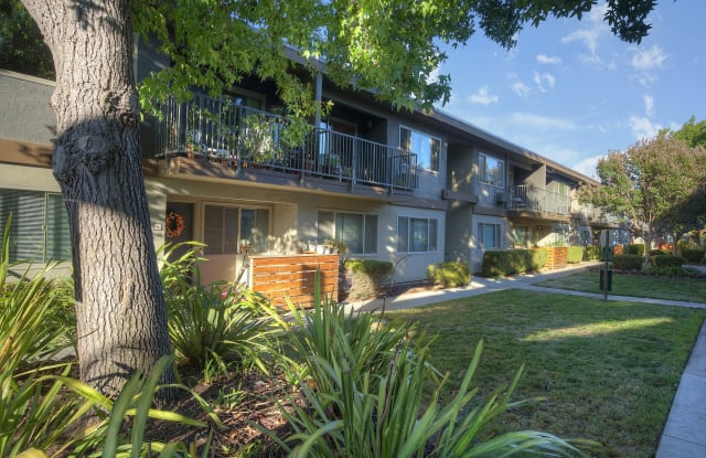 Highland Gardens photos photos