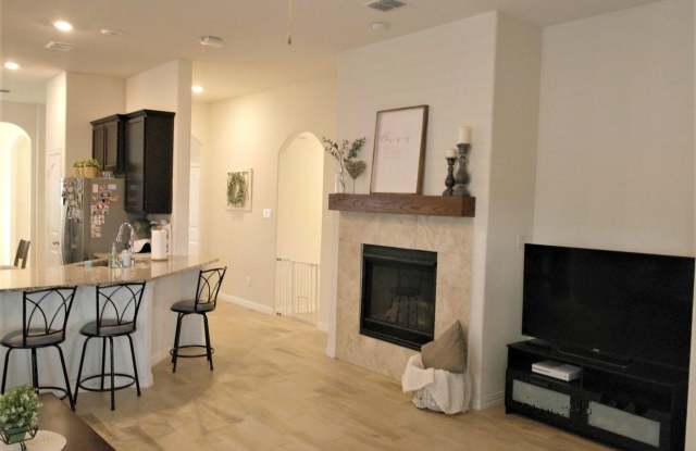 3 Bedroom with Flex Space Available NOW Gallery 3