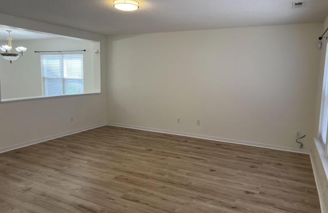 2920 Roundleaf Court Gallery 3