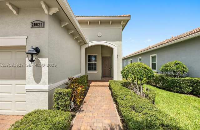 20028 SW Caserta Way Gallery 3