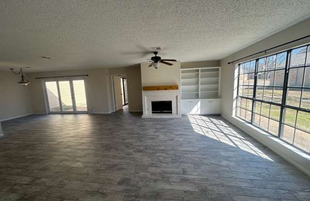 Spacious HOA Living - 3329 Chimney Place Drive, Waco, TX 76708