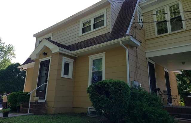 1311 BRISTOL Road photos photos