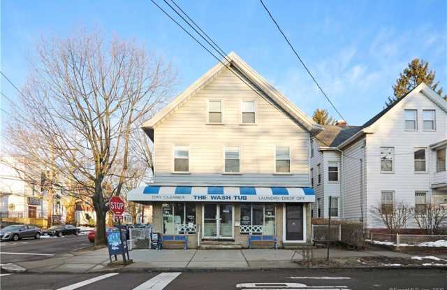 40 Foster Street Gallery 2