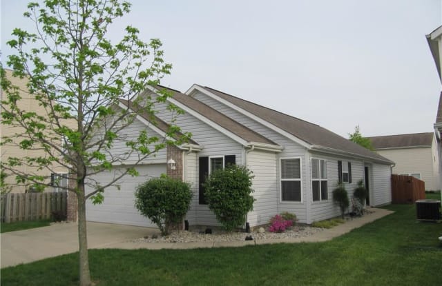 521 VERNON Place - 521 Vernon Place, Westfield, IN 46074