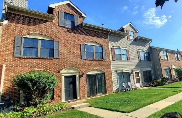 95 O'NEILL CT. Gallery 1