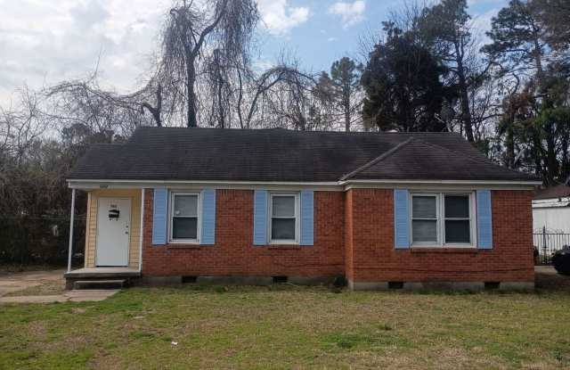 Spacious 4 bedroom 2 bath home for lease photos photos