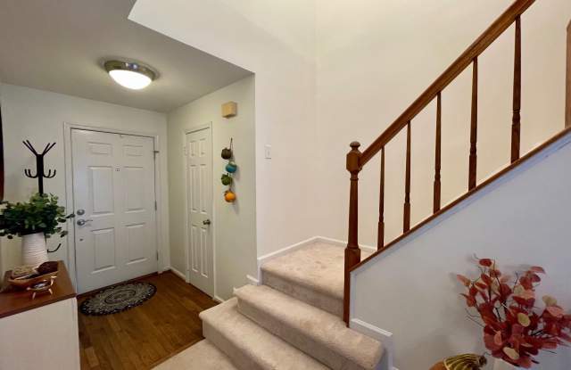 5199 GLEN MEADOW DRIVE Gallery 3
