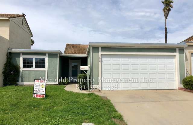 Charming 2-Bed 1-Bath Home with Vaulted Ceilings and Spacious Deck on Cul-de-Sac in North Salinas photos photos
