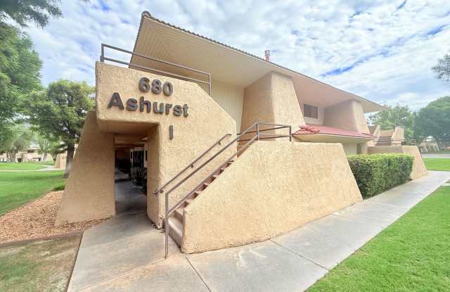 AVAILABLE NOW!! Lovely Upper Level - 1 Bedroom 1 Bathroom in Palm Springs Villas II! photos photos