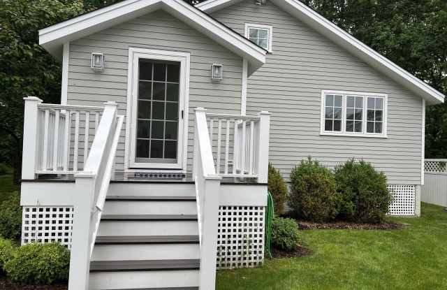 693 Boston Post Road photos photos