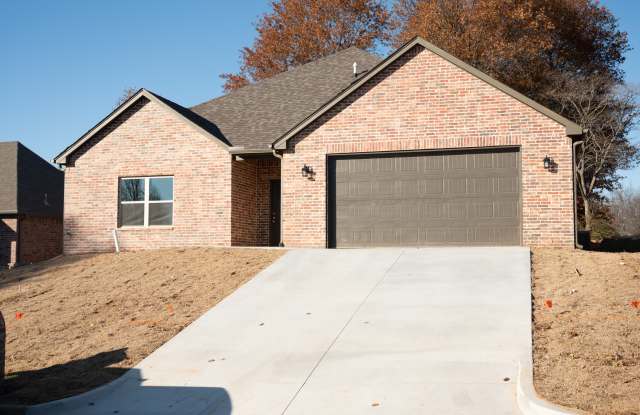 3306 Heritage Hills Parkway - 3306 Heritage Hills Parkway, Claremore, OK 74019