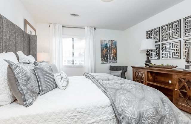 Affordable Housing - Regency Park Apartment Homes Gallery 2