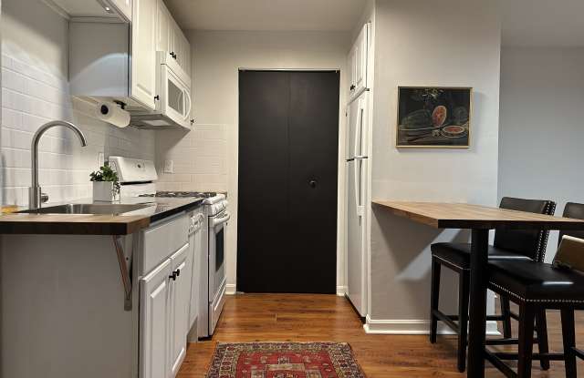 982 Hatch St photos photos