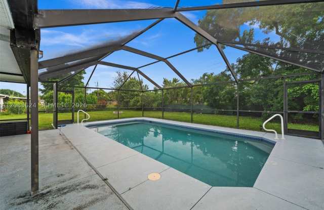 5212 Santa Rosa CT Gallery 3
