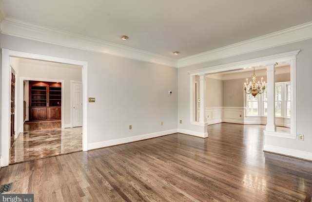 43322 BUTTERFIELD COURT Gallery 4
