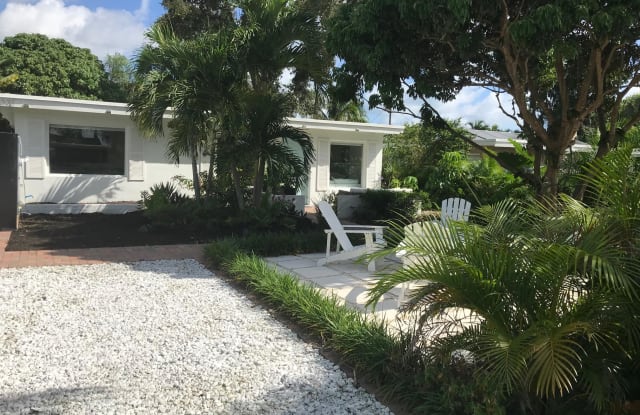 221 SE 4th Avenue - 221 Southeast 4th Avenue, Boynton Beach, FL 33435