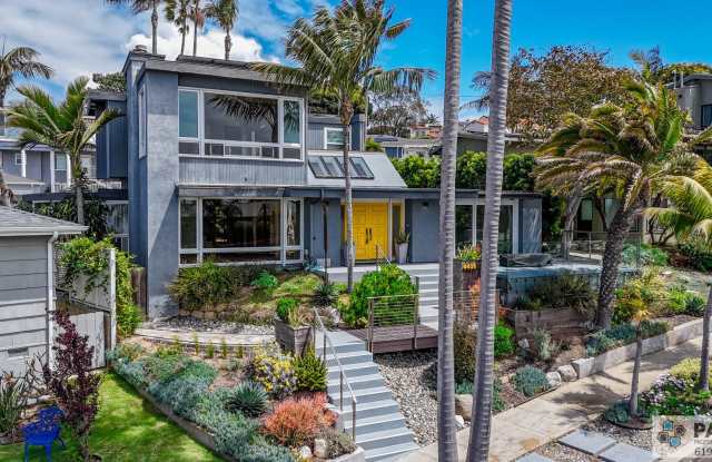 5 Bed/3 Bath with Ocean Views in Point Loma! - 4408 Osprey Street, San Diego, CA 92107