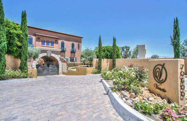 215 Viale Veneto photos photos