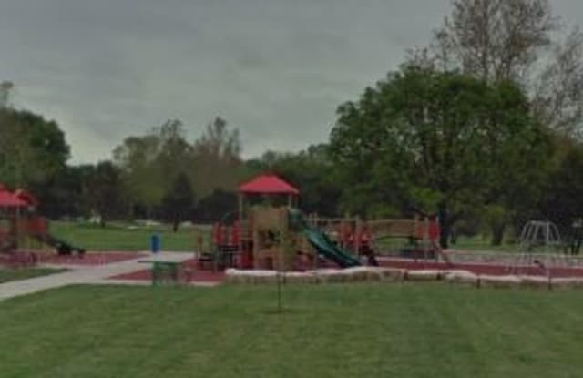 4037 Kenwood - 1 South - 4037 Kenwood Avenue, Kansas City, MO 64110