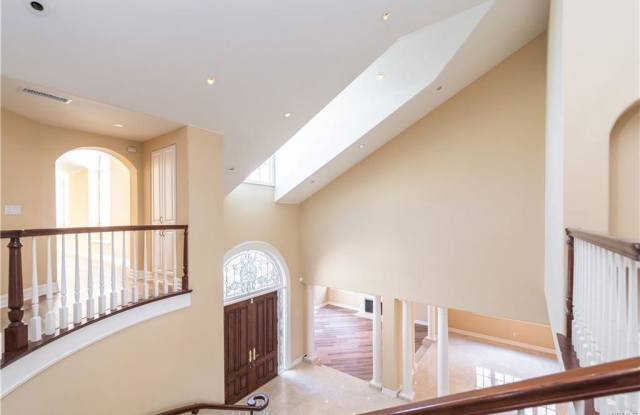 5 Sunpeak - 5 Sunpeak, Irvine, CA 92603