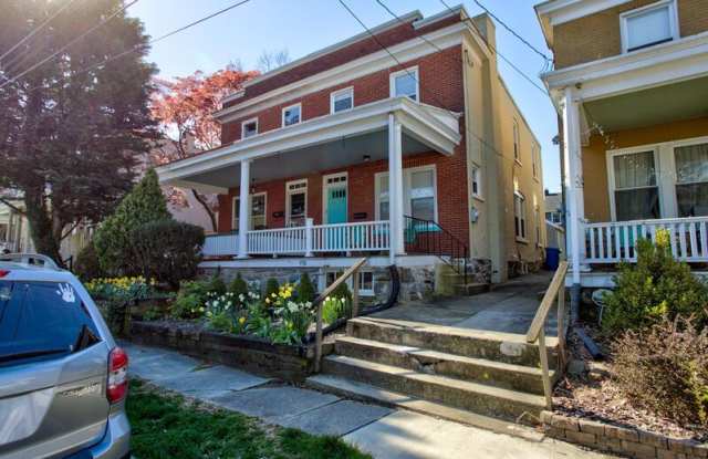 930 Edgewood Avenue photos photos