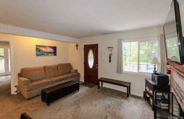 43428 Bow Canyon Road Gallery 4