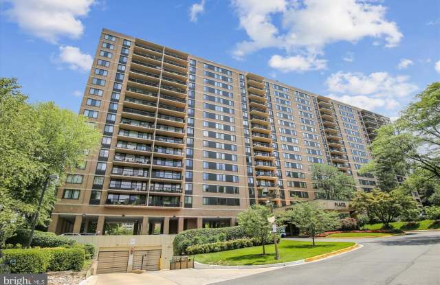 5500 HOLMES RUN Parkway unit: 703 photos photos