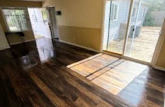 3602 Marion Ave. Gallery 2