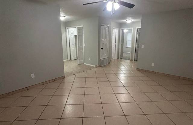 3404 SW Landau Court Gallery 2