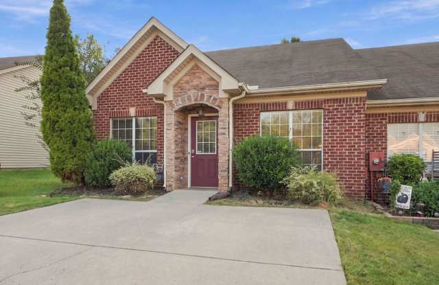Neat and clean 2 bedroom town home home in Bessemer Gallery 1
