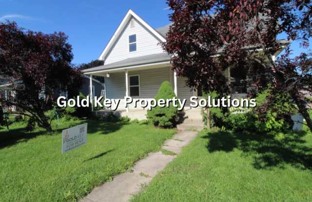 2-Story 3 BR 1 BA House with Dining Room SECTION 8 APPROVED photos photos