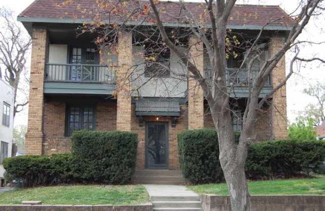 4404 Roanoke Parkway Gallery 4