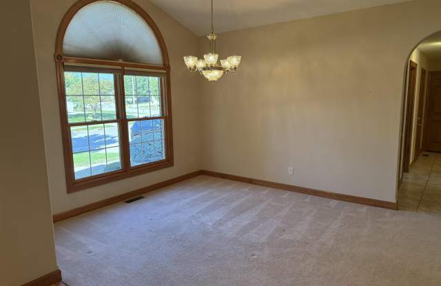 6800 Ironwood Drive Gallery 3