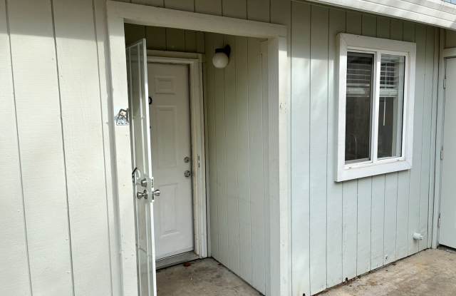 225 Tahoe Ave - 225 Tahoe Avenue, Roseville, CA 95678