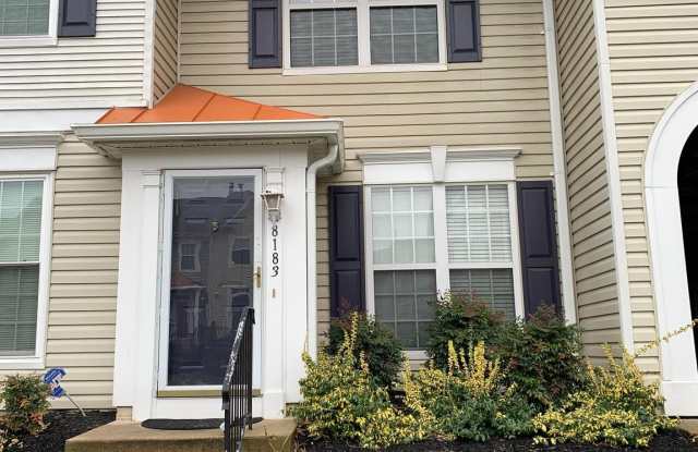 8183 HALLEY COURT - 8183 Halley Court, Laurel Hill, VA 22079