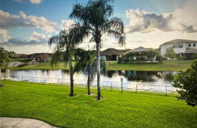 1200 SW 113th Ter photos photos