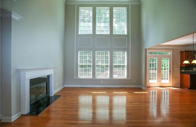 2827 STAUNTON Drive Gallery 2