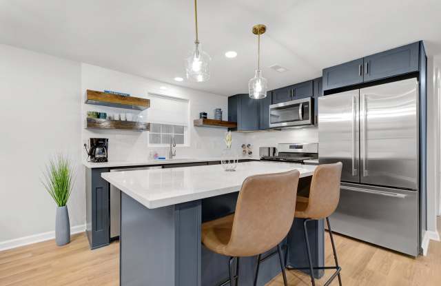 4731 Spruce Street photos photos
