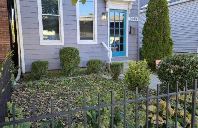 1449 Mellwood Ave photos photos