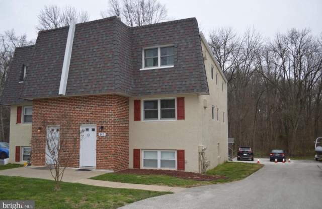 143 MEADOWBROOK LN #B - 143 Meadowbrook Lane, Brookhaven, PA 19015