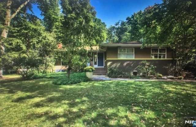 363 Valley Road photos photos